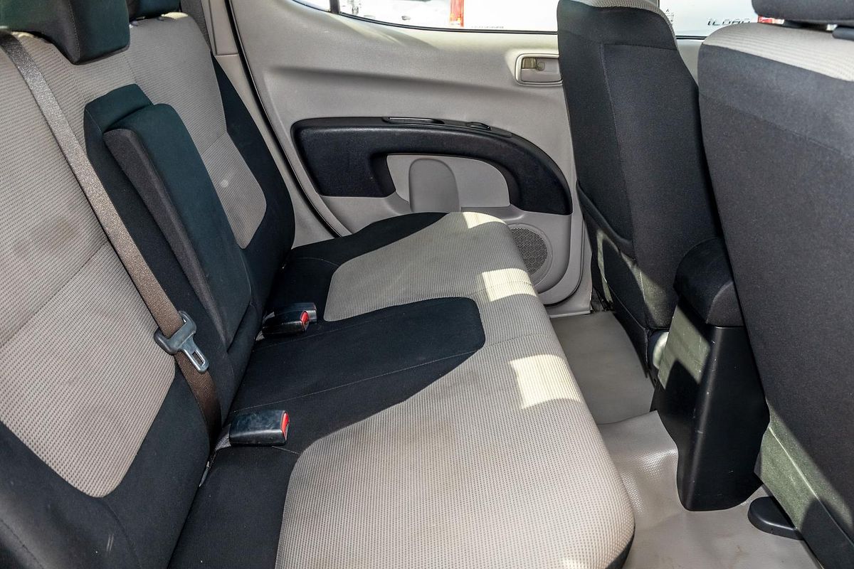 2014 Mitsubishi Triton GLX MN 4X4