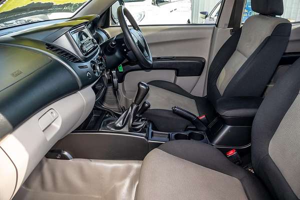 2014 Mitsubishi Triton GLX MN 4X4