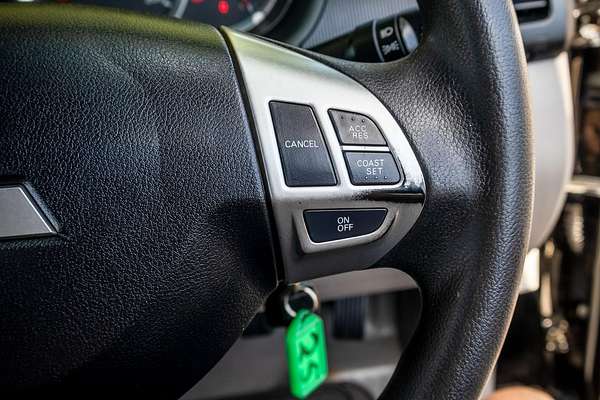 2014 Mitsubishi Triton GLX MN 4X4
