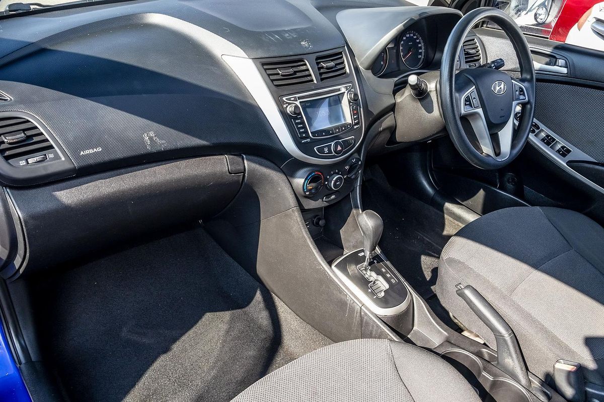 2014 Hyundai Accent Active RB2