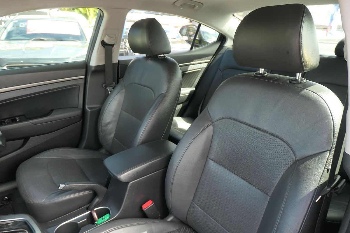 2016 Hyundai Elantra Elite AD