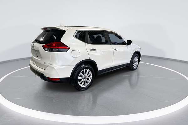 2017 Nissan X-TRAIL ST T32 Series II