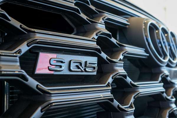 2024 Audi SQ5 TDI FY