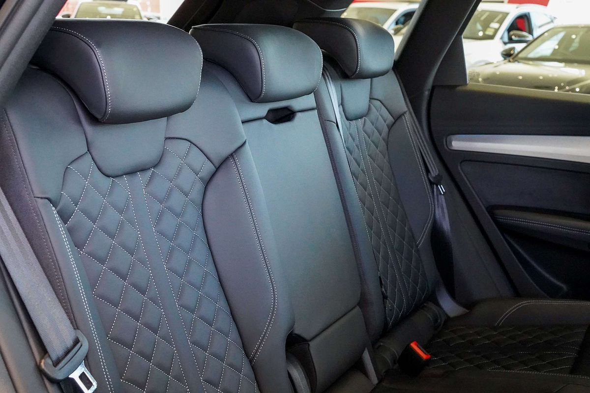 2024 Audi SQ5 TDI FY