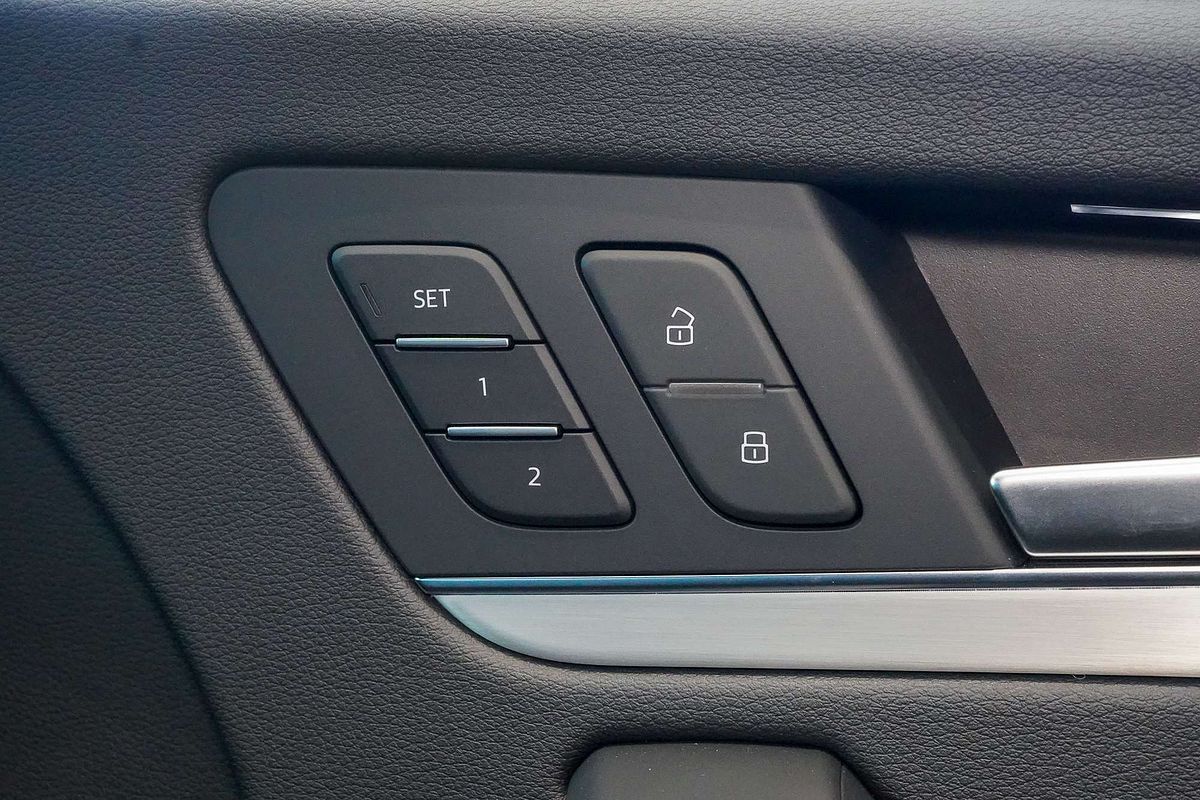 2024 Audi SQ5 TDI FY