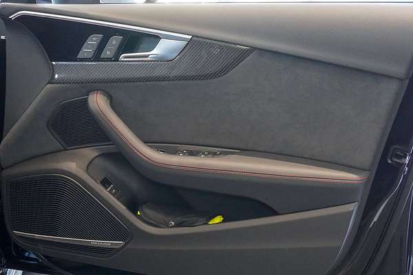 2024 Audi RS4 B9