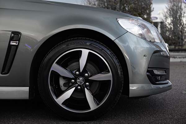 2016 Holden Commodore SV6 Black VF Series II