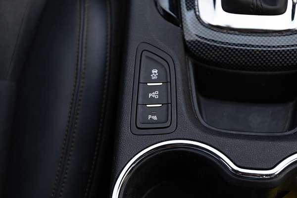 2016 Holden Commodore SV6 Black VF Series II