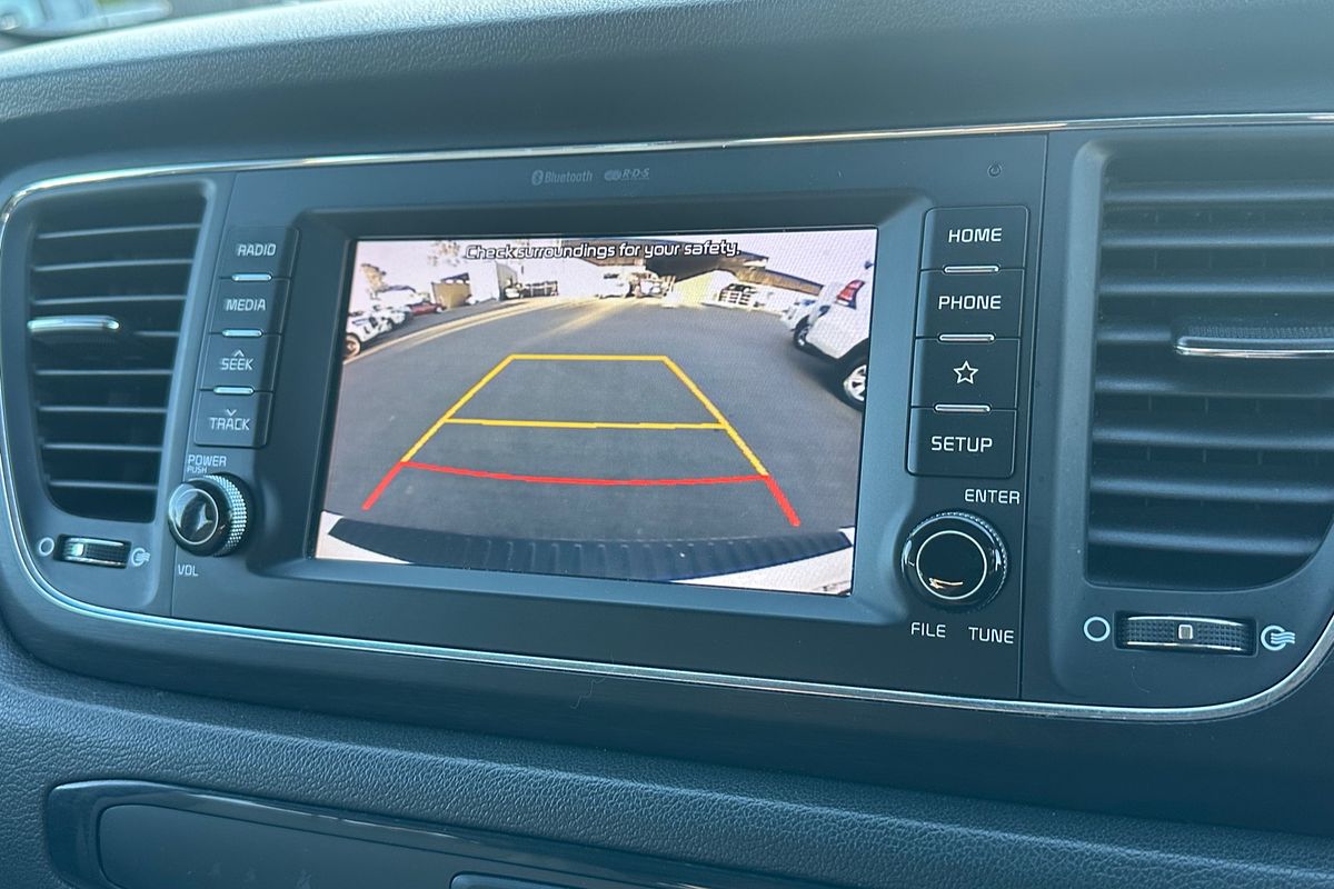 2020 Kia Carnival