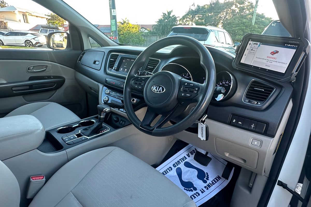 2020 Kia Carnival