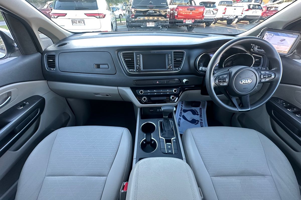 2020 Kia Carnival