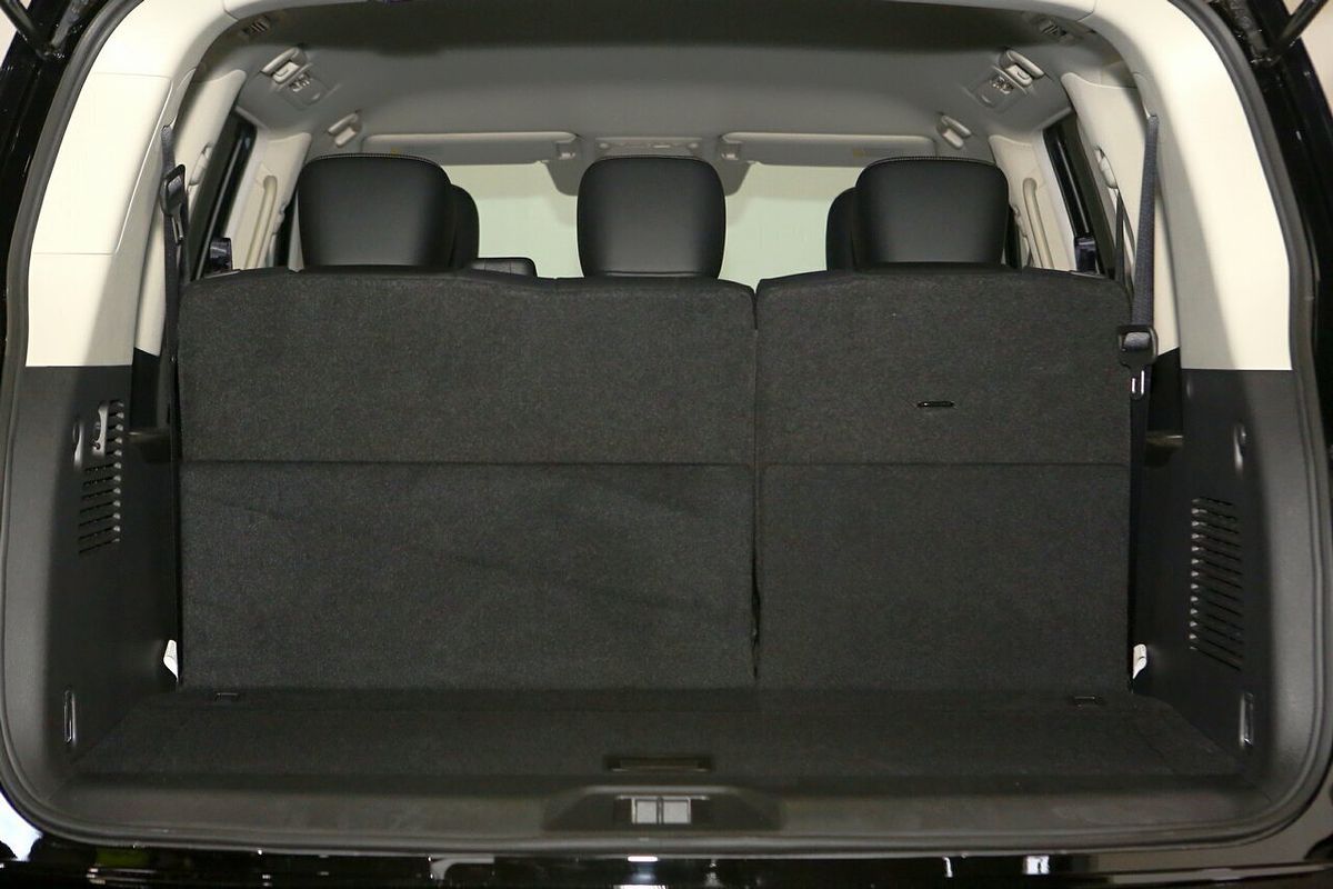2025 Nissan Patrol Ti Y62