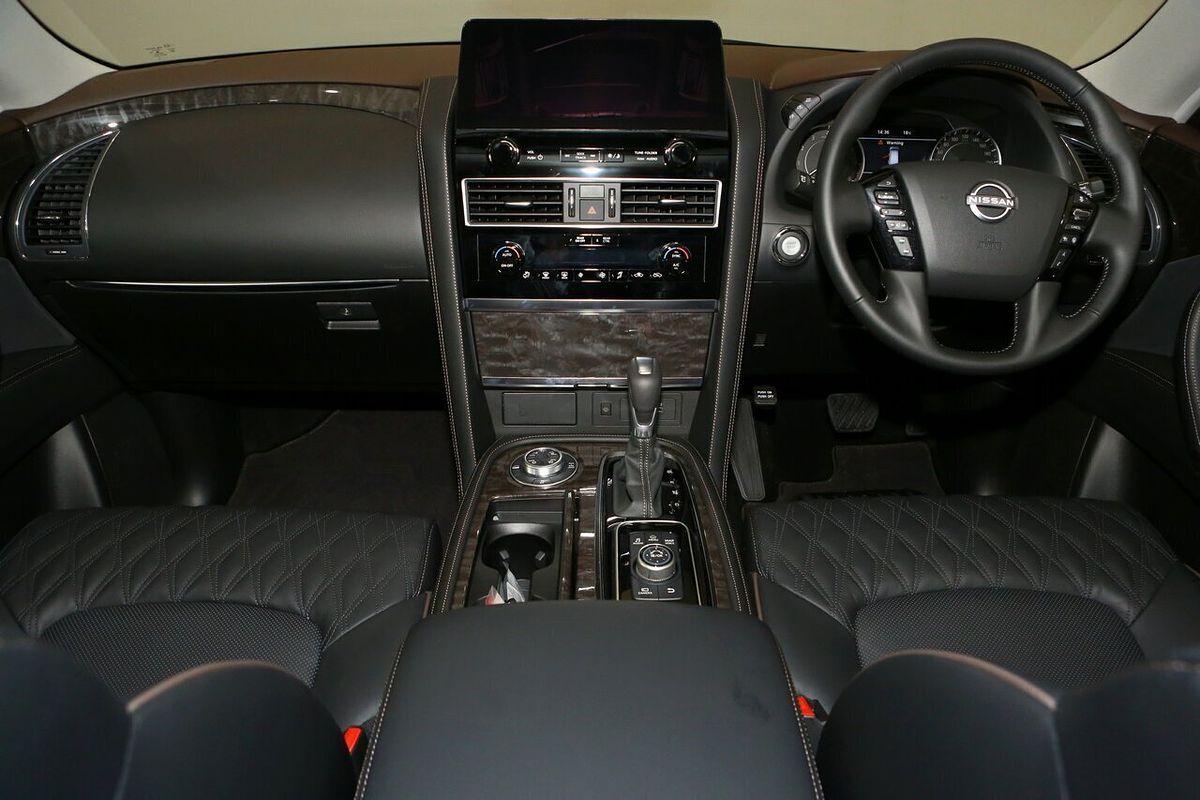 2025 Nissan Patrol Ti Y62