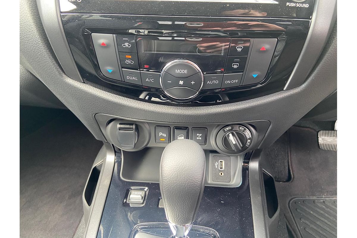 2025 Nissan Navara PRO-4X D23 4X4