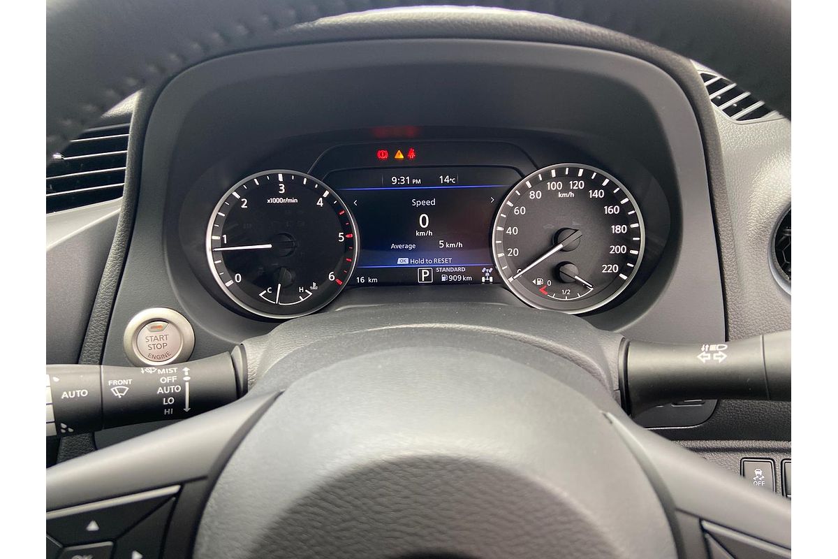 2025 Nissan Navara PRO-4X D23 4X4