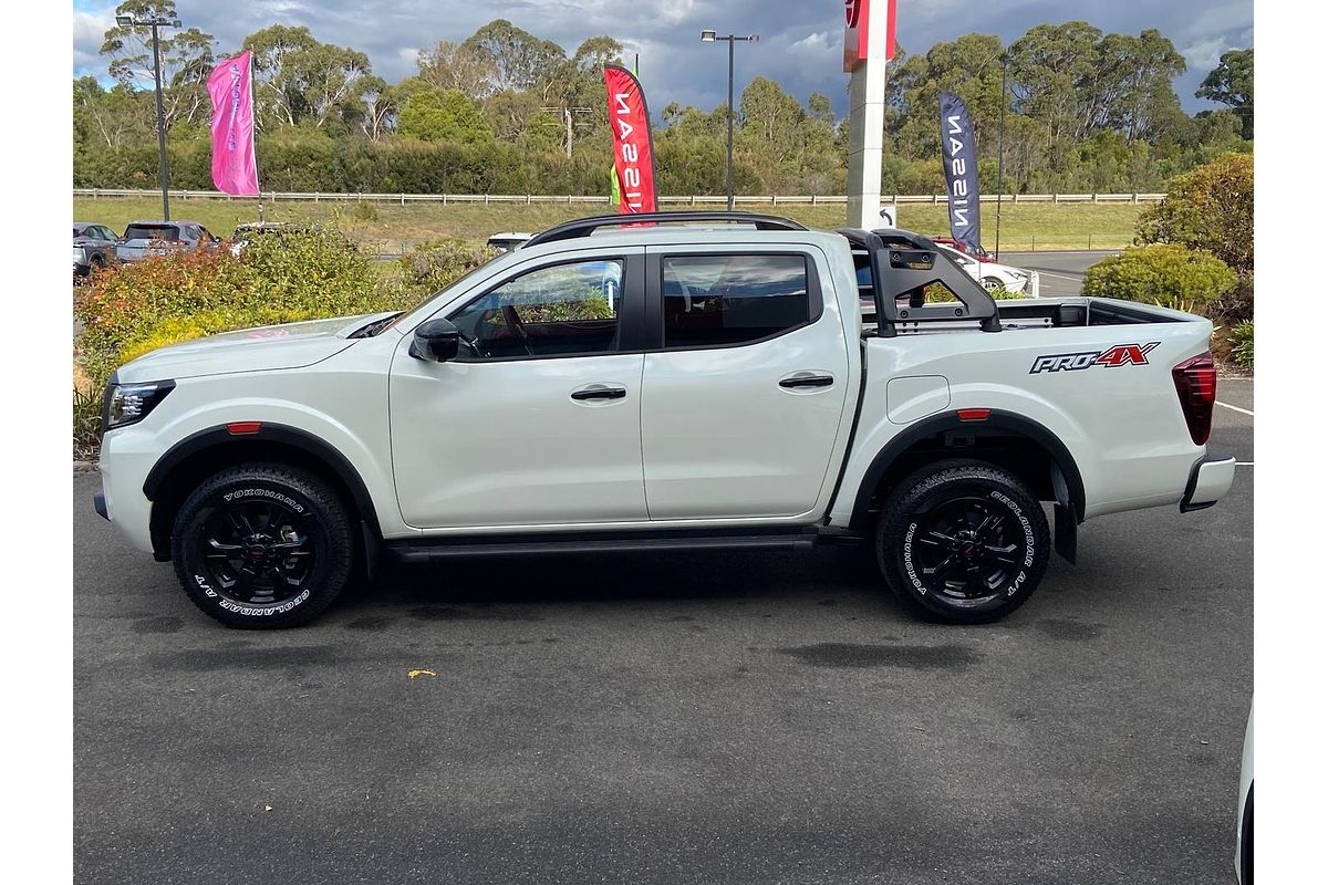 2025 Nissan Navara PRO-4X D23 4X4