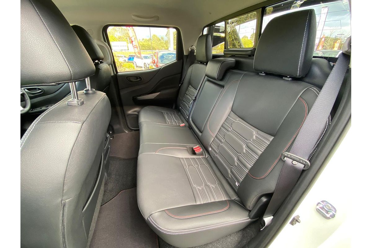 2025 Nissan Navara PRO-4X D23 4X4