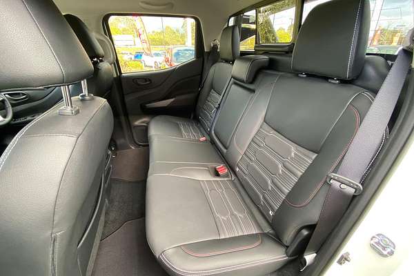 2025 Nissan Navara PRO-4X D23 4X4