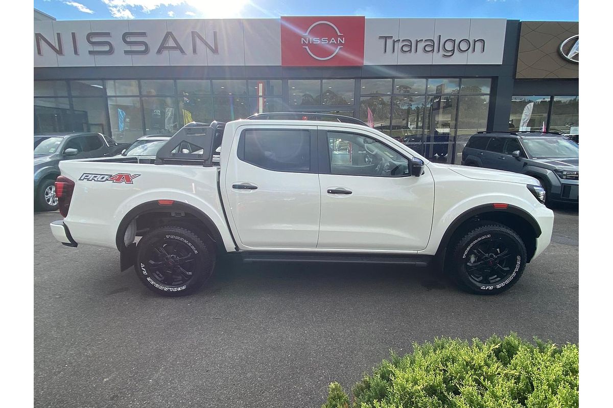 2025 Nissan Navara PRO-4X D23 4X4
