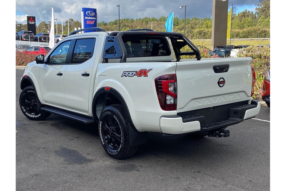 2025 Nissan Navara PRO-4X D23 4X4