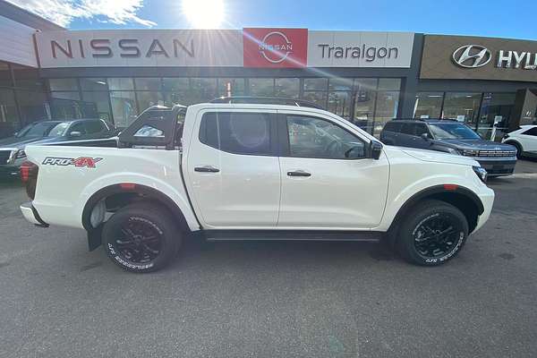 2025 Nissan Navara PRO-4X D23 4X4