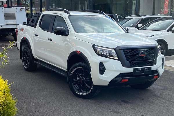 2025 Nissan Navara PRO-4X D23 4X4