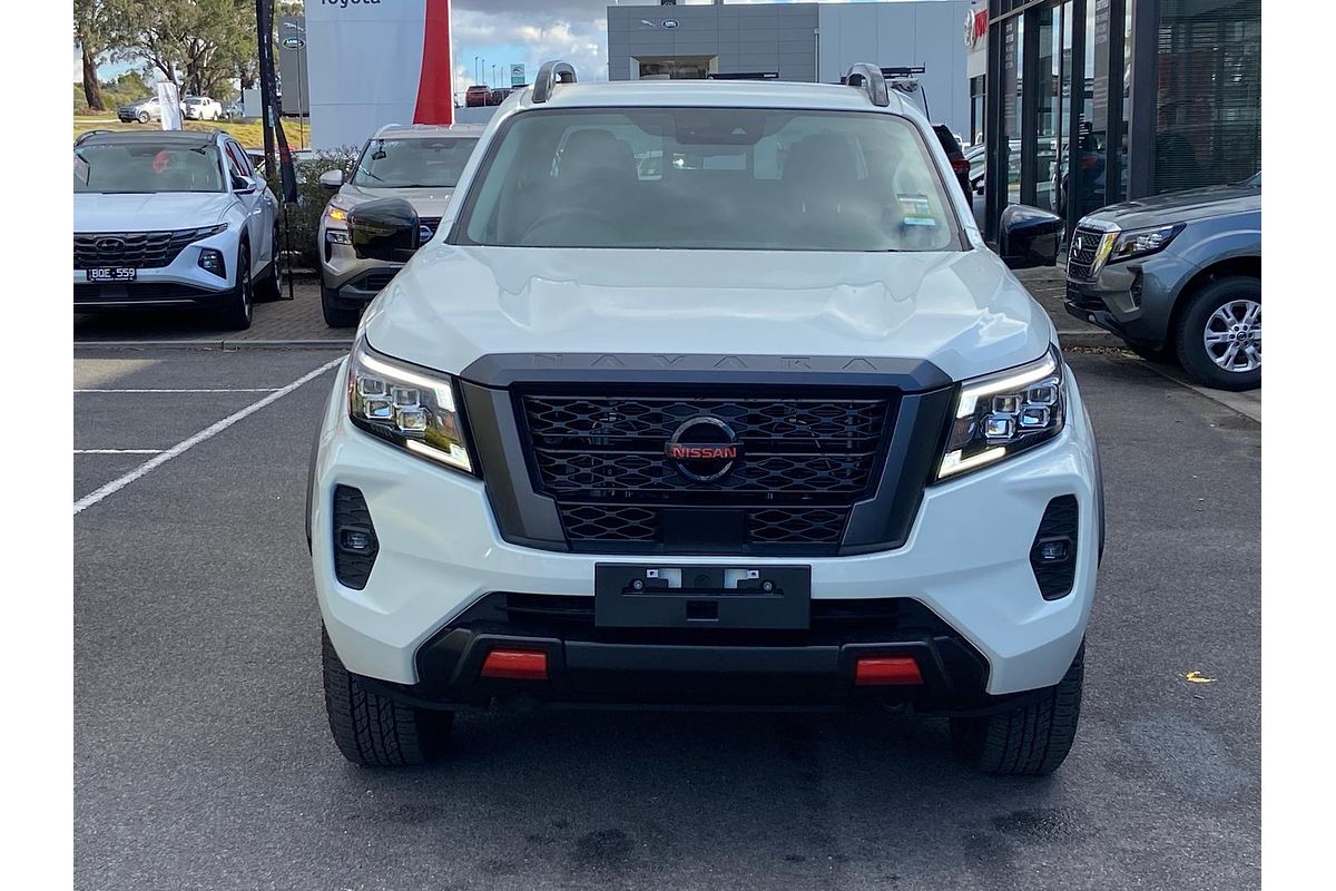 2025 Nissan Navara PRO-4X D23 4X4