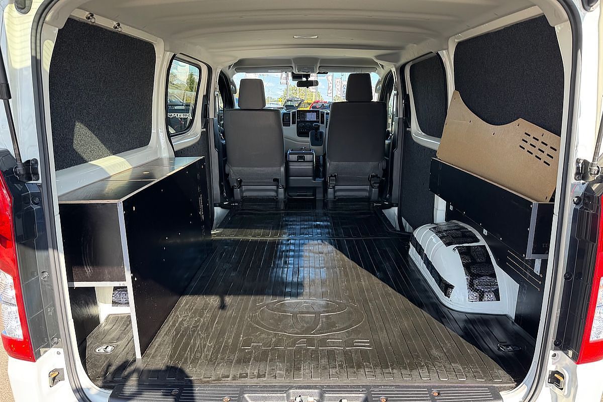 2023 Toyota Hiace GDH300R LWB