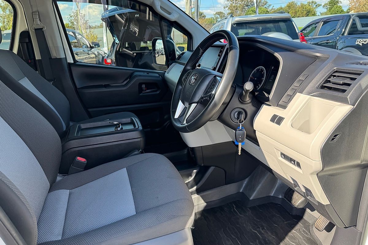 2023 Toyota Hiace GDH300R LWB