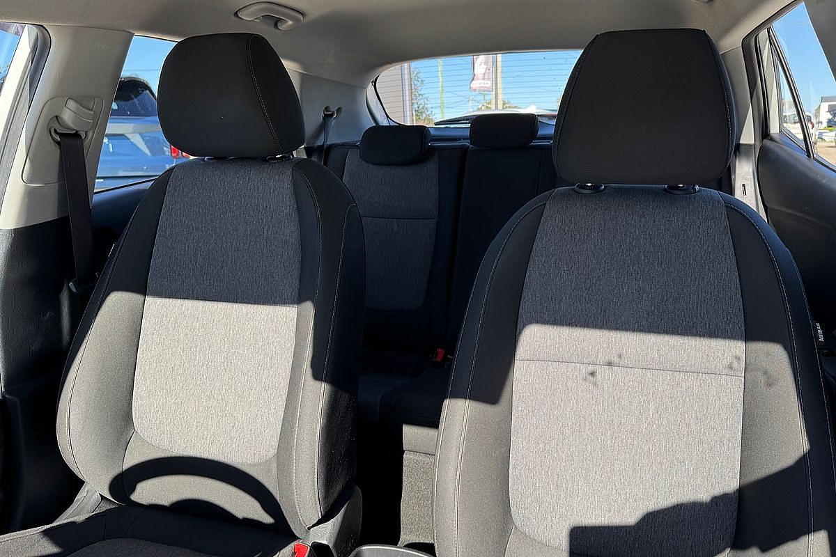 2023 Kia Stonic S YB