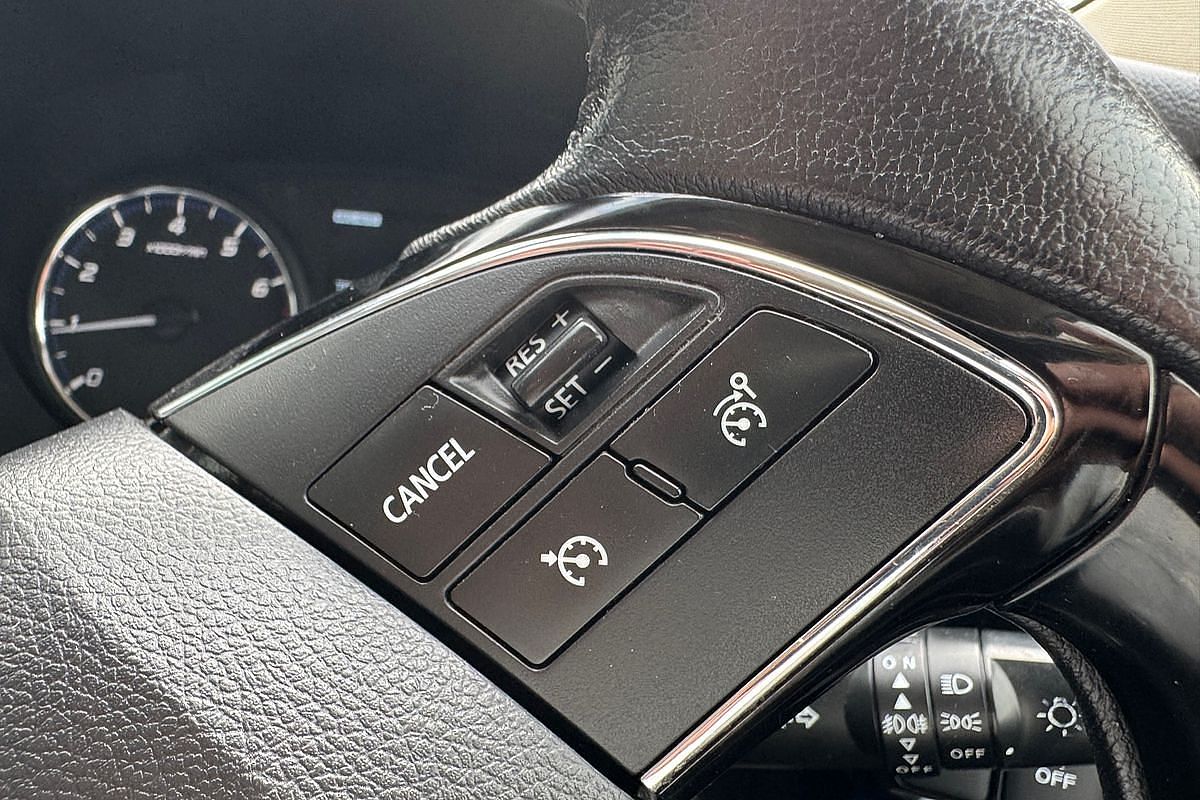 2019 Mitsubishi Outlander ES ADAS ZL