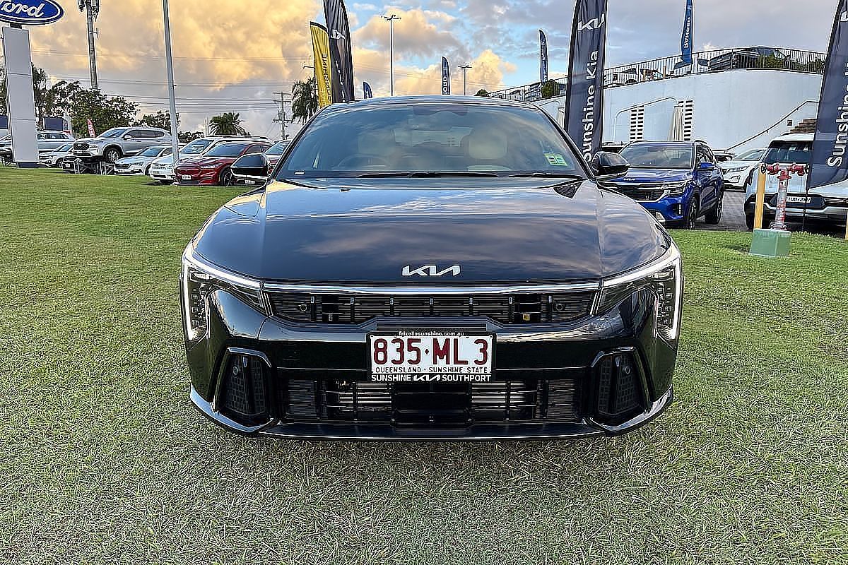 2025 Kia K4 GT-Line CL4m