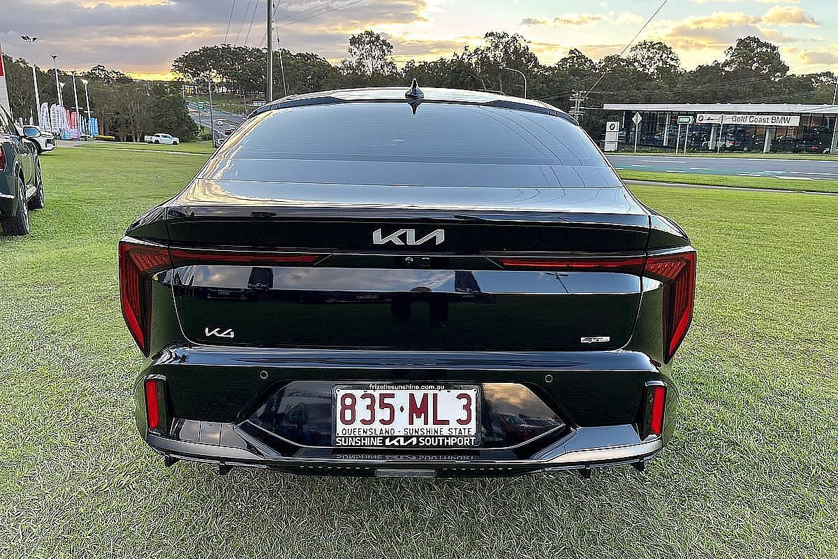 2025 Kia K4 GT-Line CL4m