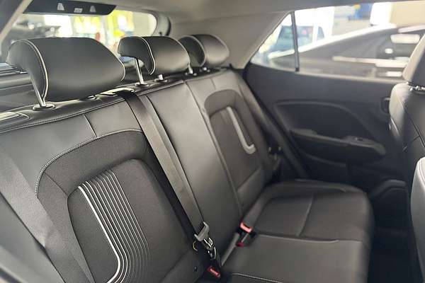 2024 Hyundai Venue Elite QX.V5
