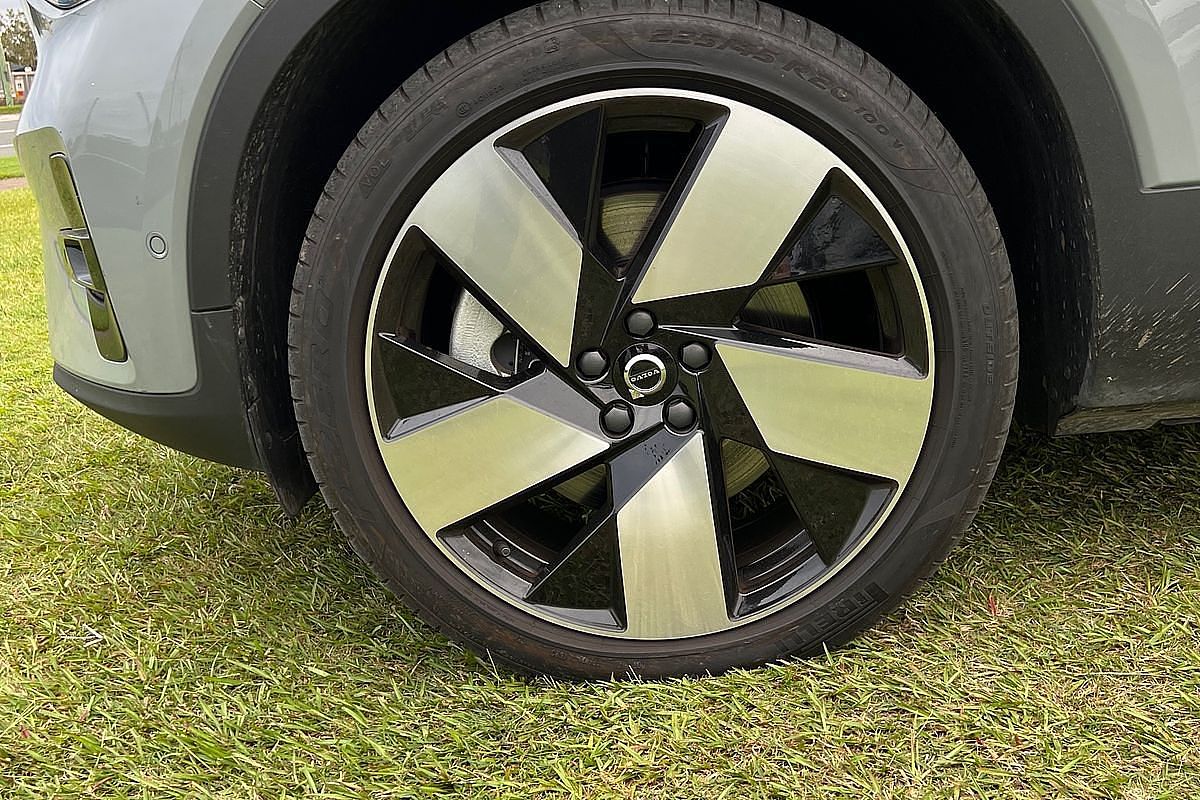 2023 Volvo XC40 Recharge Twin Pure Electric