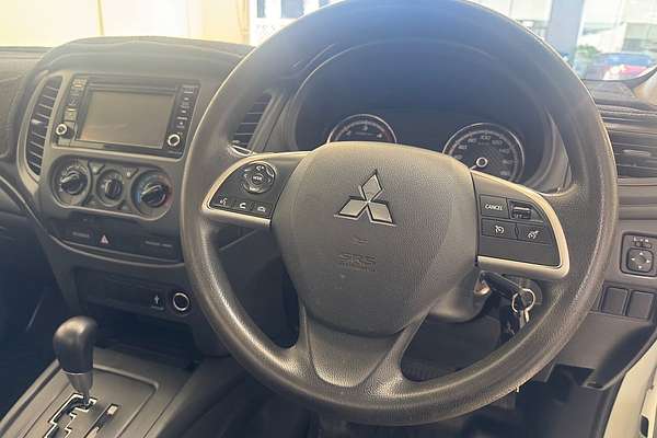 2018 Mitsubishi Triton GLX MR 4X4