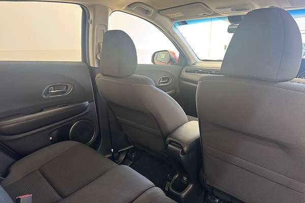 2019 Honda HR-V VTi-S