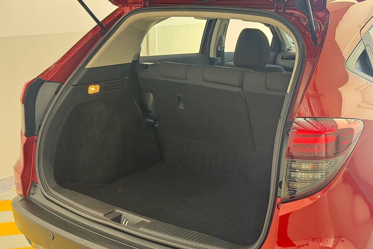 2019 Honda HR-V VTi-S