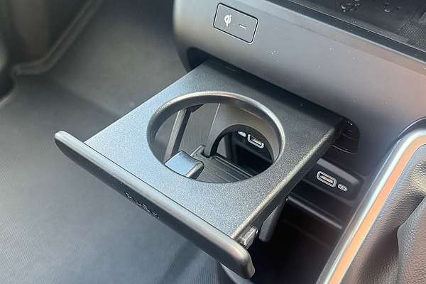 2023 Hyundai STARIA LOAD US4.V2