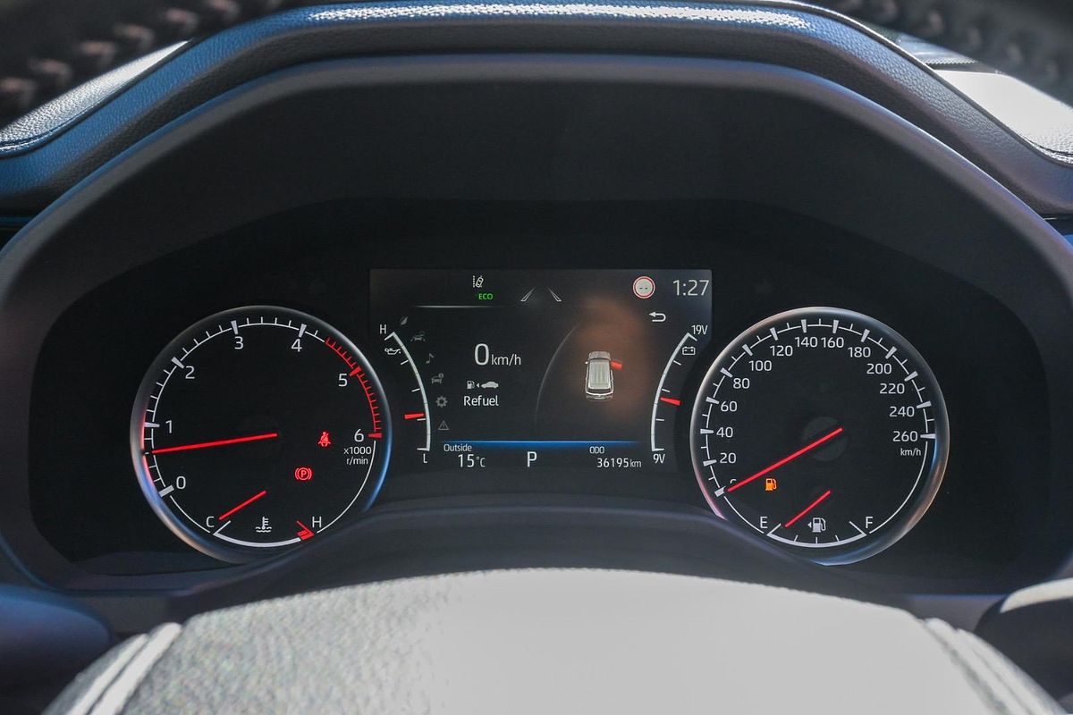 2023 Toyota Landcruiser Sahara FJA300R
