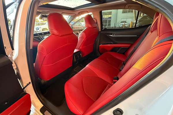 2018 Toyota Camry SX GSV70R