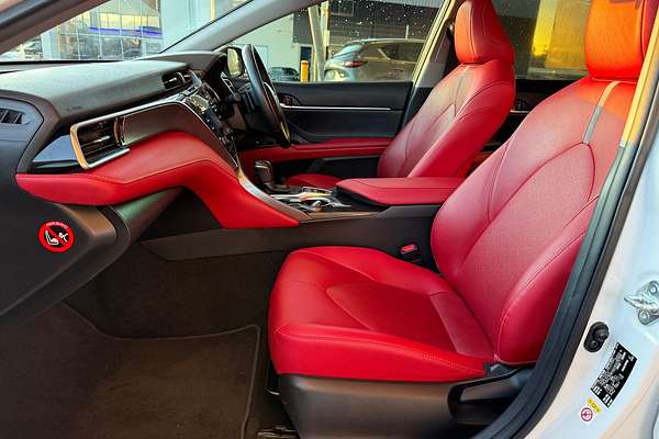 2018 Toyota Camry SX GSV70R