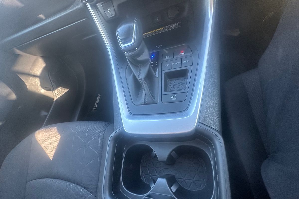 2021 Toyota RAV4 GXL AXAH52R