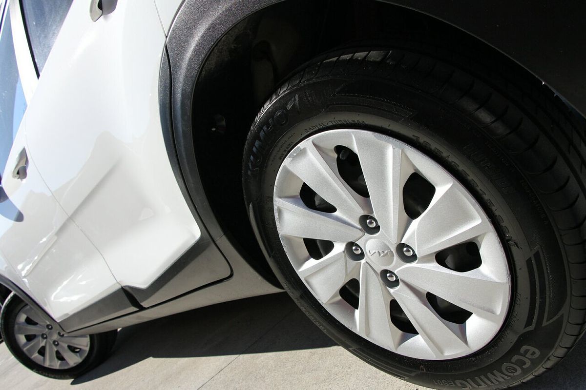 2023 Kia Stonic S YB