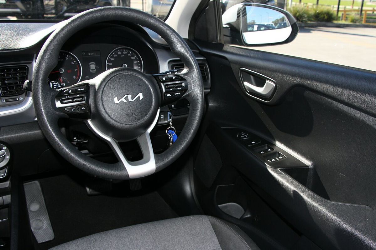 2023 Kia Stonic S YB
