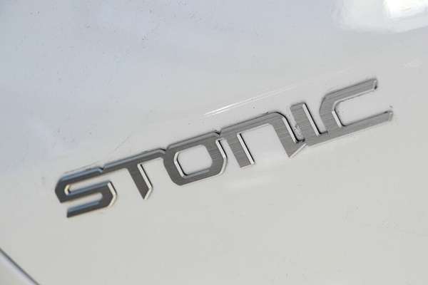 2023 Kia Stonic S YB