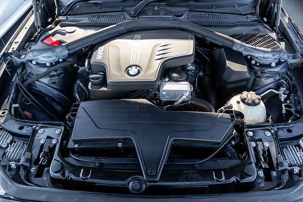 2016 BMW 228i Sport Line F22 MY16