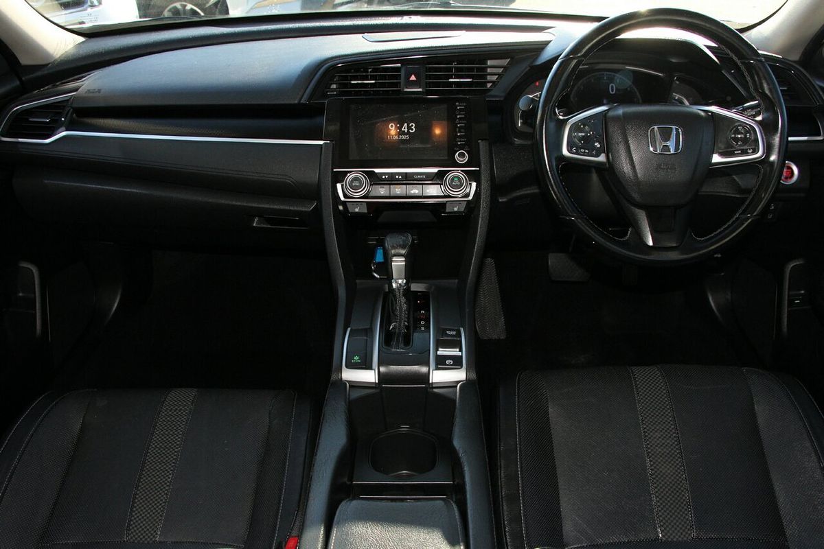 2019 Honda Civic VTi-LX 10th Gen