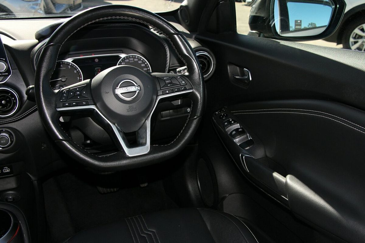 2023 Nissan JUKE ST-L F16