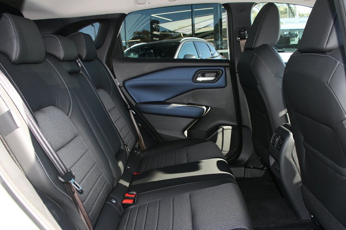 2024 Nissan QASHQAI ST-L J12